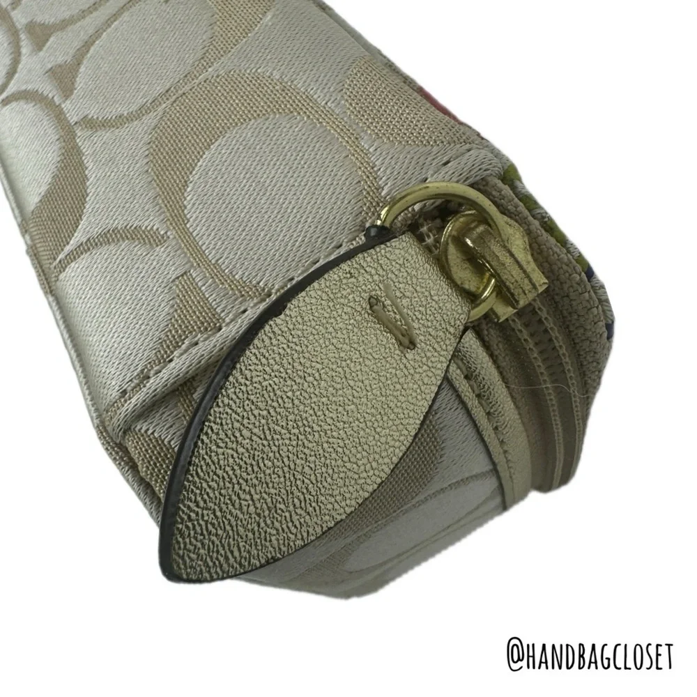 Coach Travel Jewelry Box Made of Appliqué Floral Graffiti Satin Flower
